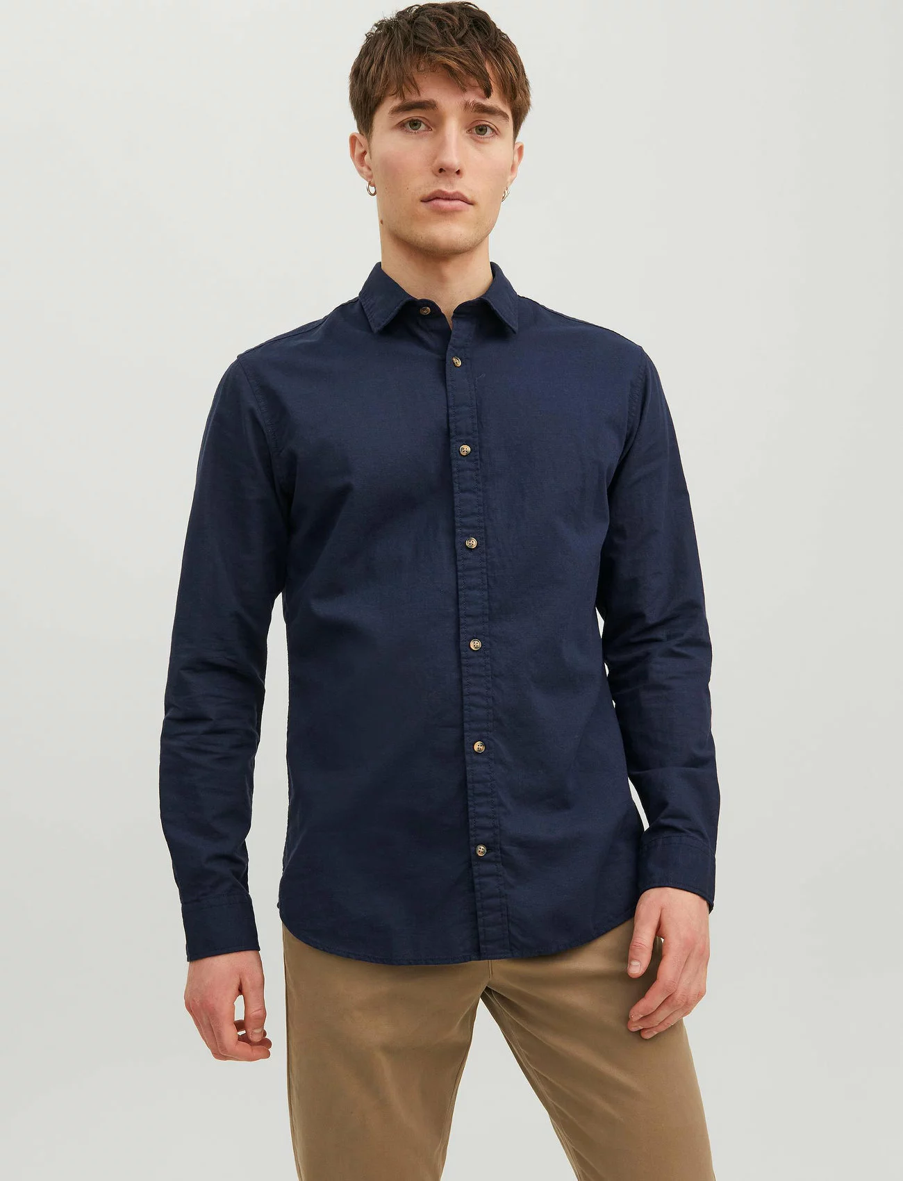 Jack & Jones JJESUMMER SHIRT L/S S23 SN - NAVY BLAZER 4 Jack & Jones JJESUMMER SHIRT L/S S23 SN - NAVY BLAZER - Image 2